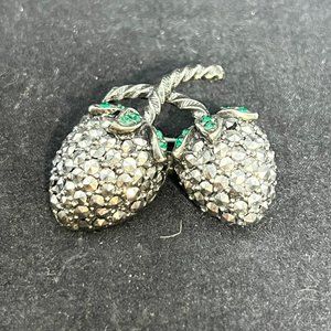 Vintage Weiss Silver Tone Japanned Rhinestones Double Strawberry Brooch (3186)
